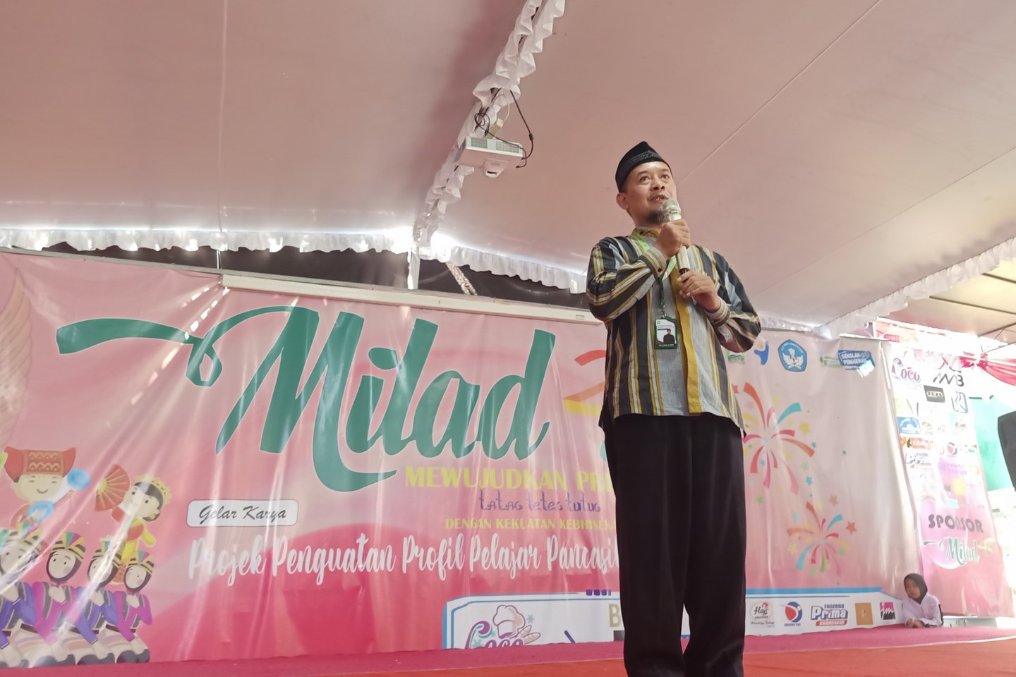 You are currently viewing Semarak Perayaan Milad SDIT Luqman Al Hakim Yogyakarta Ke 28 Tahun