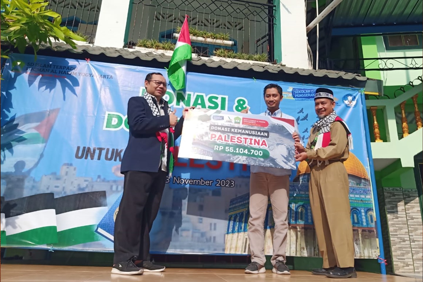 You are currently viewing Esluha Peduli Palestina