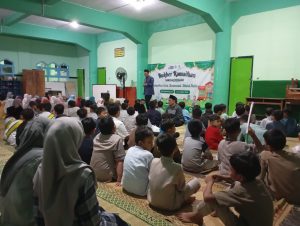 Read more about the article KEBERSAMAAN DI BULAN RAMADHAN 1445 H: BUKA PUASA BERSAMA SELURUH SISWA DAN WALI SISWA PARALEL KELAS 1 DAN 2