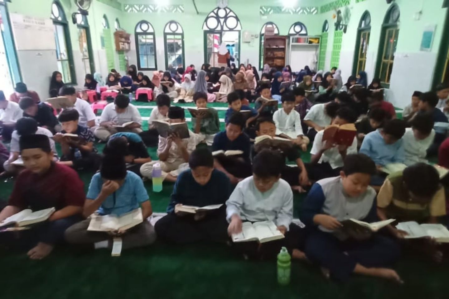 You are currently viewing KELAS VI SDIT LUQMAN AL HAKIM ADAKAN MABIT (MALAM BINA IMAN DAN TAQWA) DI AWAL SEMESTER I