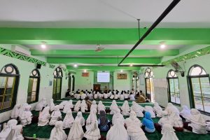 Read more about the article PESANTREN TAHFIDZ, JADI SALAH SATU EKSTRAKURIKULER FAVORIT DI SDIT LUQMAN AL HAKIM