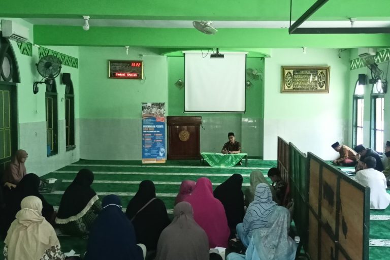 Read more about the article KELAS VI ADAKAN PERTEMUAN ORANGTUA MURID DAN GURU UNTUK SAMPAIKAN INFORMASI KEGIATAN SISWA