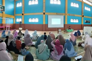 Read more about the article PERTEMUAN ORANG TUA WALI SISWA DAN GURU PARALEL KELAS II DAN PARENTING “MENJADI ORANG TUA BAHAGIA DUNIA DAN AKHIRAT”