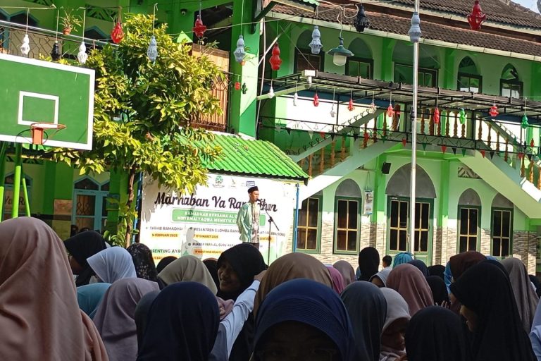 Read more about the article Syawalan SDIT Luqman Al Hakim Yogyakarta 1446 H: Mengikhlaskan, Menyatukan, dan Menguatkan