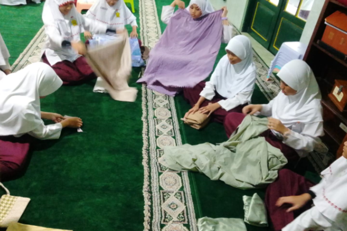 You are currently viewing AKU BISA MELIPAT BAJU DENGAN RAPI; Materi BPI tentang life skills