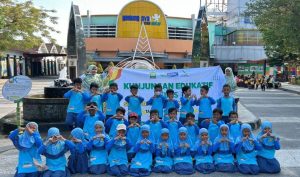Read more about the article KUNJUNGAN EDUKATIF SERU KELAS 1 DI TAMAN PINTAR