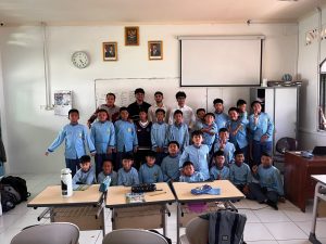Read more about the article SDIT Luqman Al Hakim Bersama AIESEC in UGM Tanamkan Kepedulian Lingkungan Melalui Edukasi Konservasi Laut