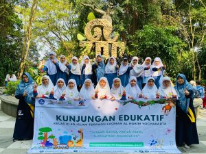 Read more about the article Kelas VI FASTER Belajar Dari Alam Dalam Kunjungan Edukatif ke Gembira  Loka Zoo
